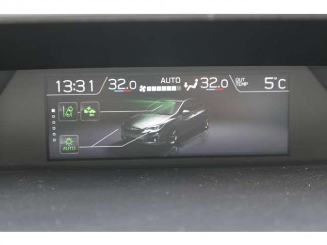 XV2.0i-L アイサイト 4WD　純正フルセグナビ　バックカメラ　ETC　電動パーキングブレーキ　ヘッドライトウォッシャー　アダプティブクルーズコントロール　LEDヘッドライト 2000