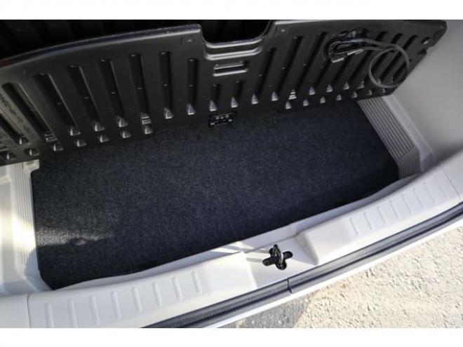デイズX 4WD　アラウンドビューモニター(ルームミラー) シート・ミラーヒーター エマージェンシーブレーキ 車線逸脱警報機能 アイドリングストップ 660