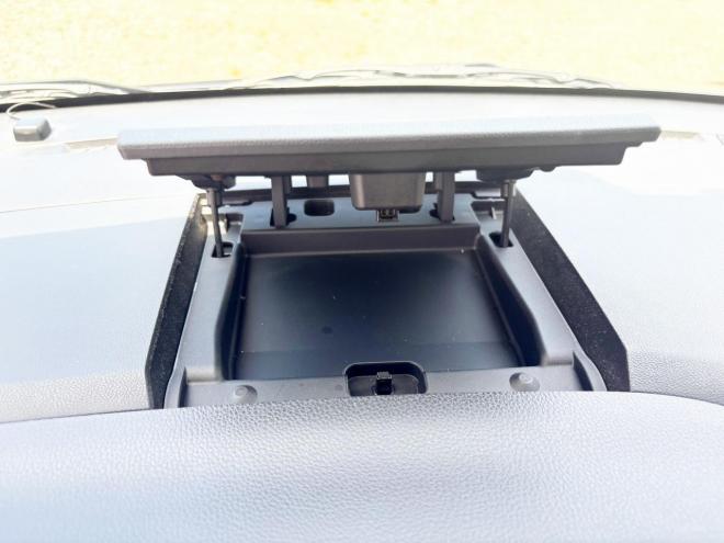 eKスペース660カスタムGセーフティパッケージ 4WD ローンが不安な方＜優遇ローン＞本州仕入 1年保証 寒冷地仕様