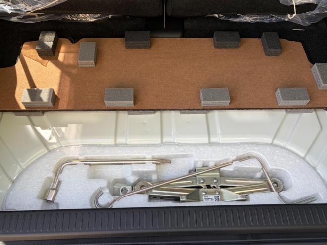 ジムニーノマドFC 4WD 1500 5Dr