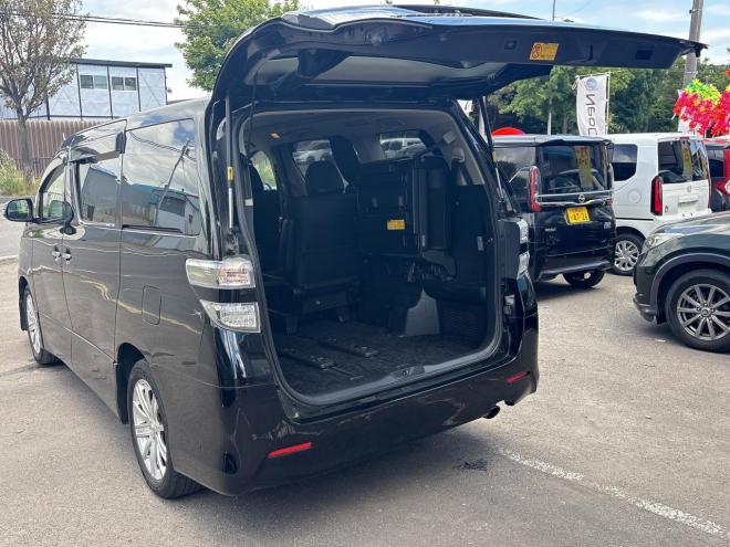 ヴェルファイア2.4Zゴールデンアイズ 4WD ローンが不安な方＜優遇ローン＞ 社外SDナビ　両側パワースライド　電動リアゲート 4WD 2400 5Dr