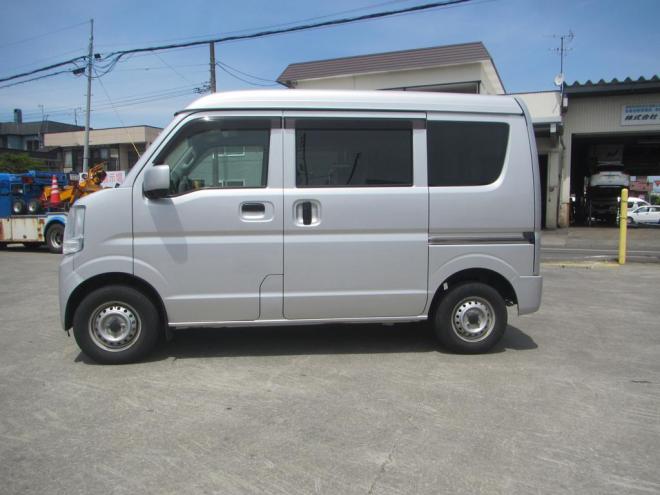 NV100クリッパーHBD-DR17V 4WD 660 5Dr