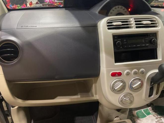 eKワゴンＭ　４ＷＤ　キーレス付　ベンチシートフルフラット　ダブルエアバック　ＰＳ　全席パワーウインドウ　寒冷地仕様車　オートエアコン　運転席エアバック　セキュリティーアラーム　フルタイム４ＷＤ　衝突安全ボディ（北海道） 4WD 660 5Dr