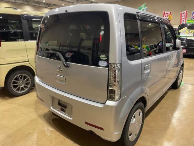 eKワゴンＭ　４ＷＤ　キーレス付　ベンチシートフルフラット　ダブルエアバック　ＰＳ　全席パワーウインドウ　寒冷地仕様車　オートエアコン　運転席エアバック　セキュリティーアラーム　フルタイム４ＷＤ　衝突安全ボディ（北海道） 4WD 660 5Dr