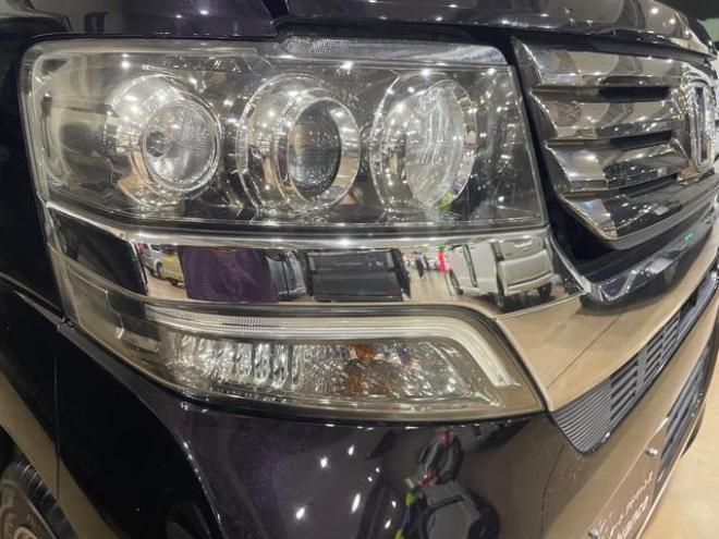 N-BOXカスタム Ｇ・Ｌパッケージ　４ＷＤ　スライドドア　アルミホイール　パワーステアリング　４ＷＤ車　ＡＷ（北海道） 4WD 660 5Dr
