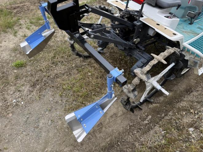 トラクター田植機改造2連溝切機 SPU650 水田の溝掘りに！