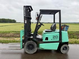 フォークリフト　住友 11-FD20 2トンディーゼル サイドシフト 増しウエイト付き