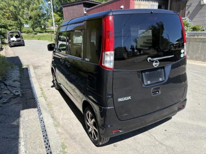 ルークス（店長おすすめコミコミ車）E 4WD 660 5Dr
