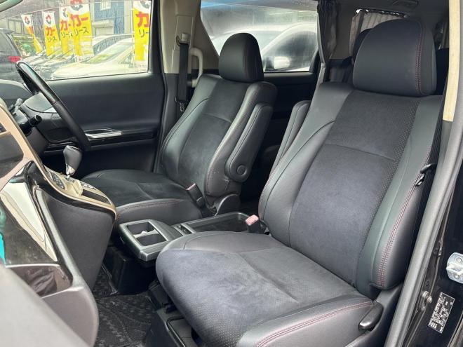 ヴェルファイア2.4Zゴールデンアイズ 4WD　ローンが不安な方＜優遇ローン＞　本州仕入　寒冷地仕様　アルパイン8型ナビ　後席モニター 4WD 2400 5Dr