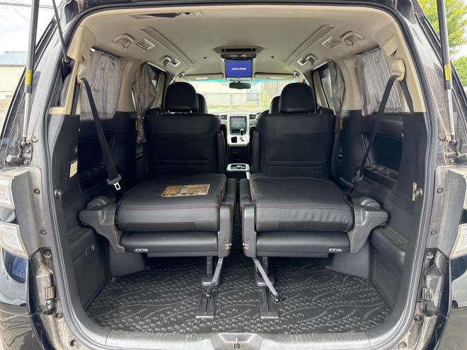 ヴェルファイア2.4Zゴールデンアイズ 4WD　ローンが不安な方＜優遇ローン＞　本州仕入　寒冷地仕様　アルパイン8型ナビ　後席モニター 4WD 2400 5Dr