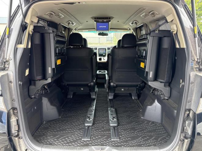 ヴェルファイア2.4Zゴールデンアイズ 4WD　ローンが不安な方＜優遇ローン＞　本州仕入　寒冷地仕様　アルパイン8型ナビ　後席モニター 4WD 2400 5Dr