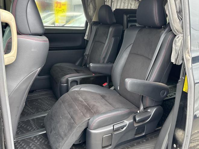 ヴェルファイア2.4Zゴールデンアイズ 4WD　ローンが不安な方＜優遇ローン＞　本州仕入　寒冷地仕様　アルパイン8型ナビ　後席モニター 4WD 2400 5Dr