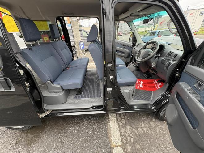 ハイゼットHIJET CARGO 4WD CRUSE TURBO寒冷地仕様　リアヒーター　地デジナビ　TURBO　バイザー　キーレス　ABS　　全磨き済　エンジンオイル交換　ATF交換 4WD 660 5Dr