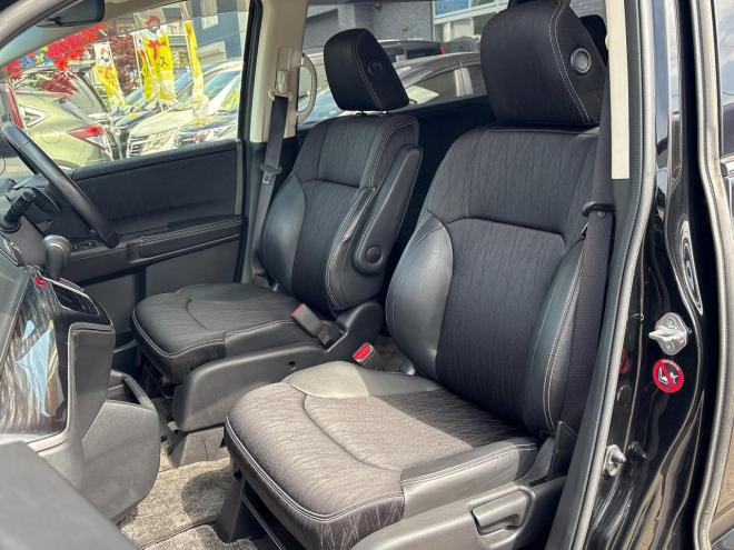 オデッセイ2.4アブソルート 4WD　ローンが不安な方＜優遇ローン＞　本州仕入　純正ナビ　左側パワースライド 4WD 2400 5Dr