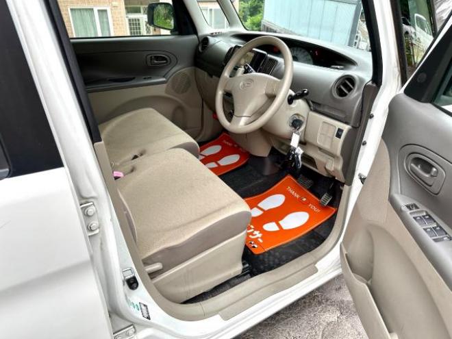 タントL  4WD メモリーナビ　ワンセグTV  エンジンスターター　前後ドライブレコーダー　キーレス 4WD 660 5Dr