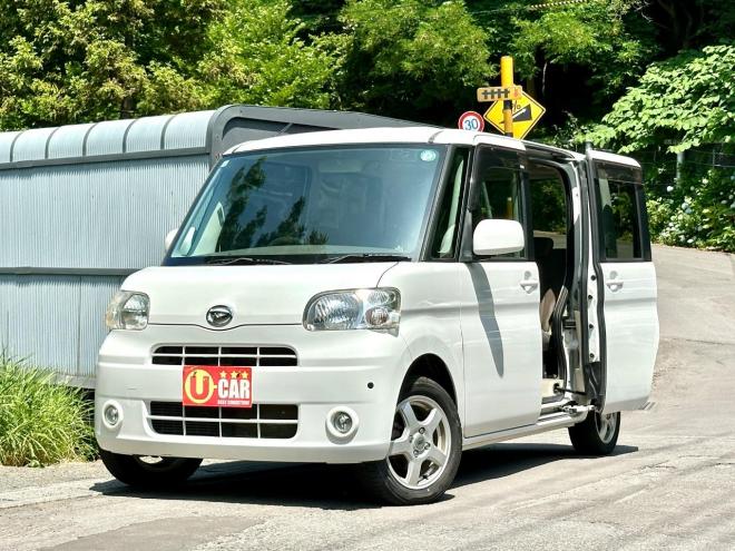 タントXスペシャル　4WD  ワンセグテレビ　メモリーナビ　キーフリー　65000キロ コーナーセンサー 4WD 660 5Dr