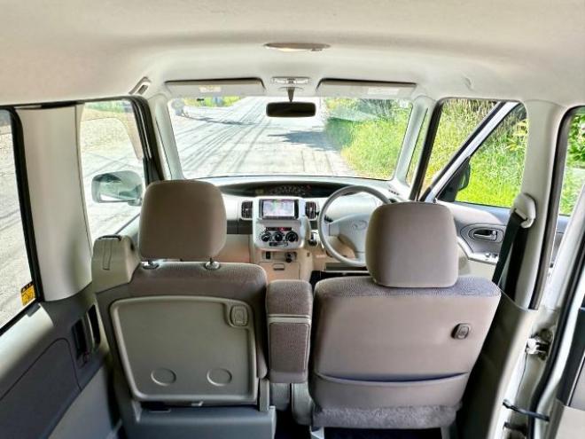 タントXスペシャル　4WD  ワンセグテレビ　メモリーナビ　キーフリー　65000キロ コーナーセンサー 4WD 660 5Dr
