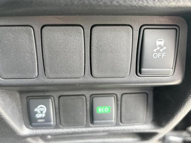 エクストレイル2.0 20X EブレーキPKG 2列 4WD　 ローンが不安な方＜優遇ローン＞1年保証　寒冷地仕様　純正ナビ