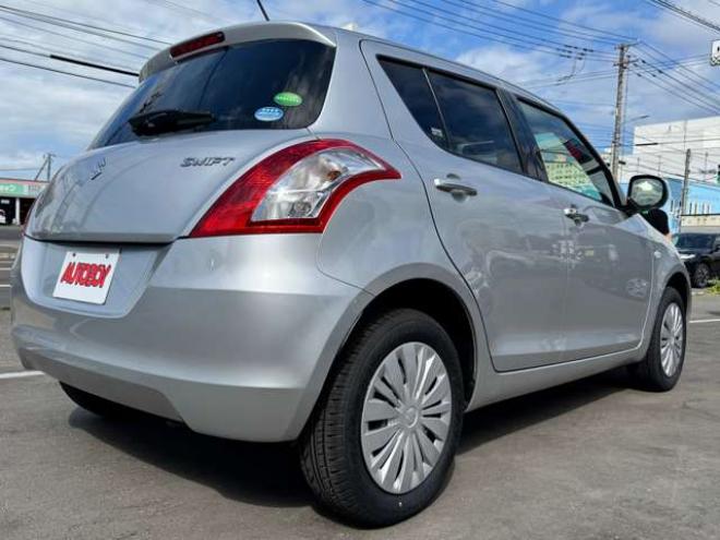 スイフト1.2 XG 4WD　プッシュスタート　スマートキー　オートエアコン　電動格納ミラー　前席シートヒーター　ETC 1200
