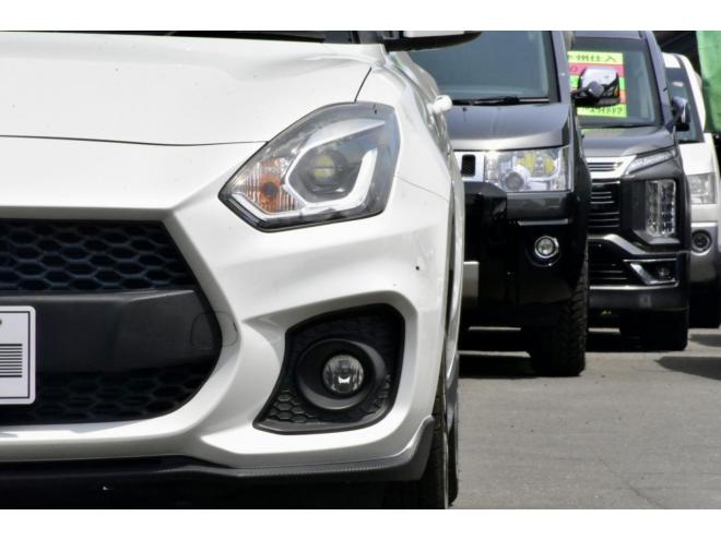スイフトスポーツ　セーフティパッケージ装着車　デュアルセンサーブレーキサポート　６ＭＴ　ワンオーナー