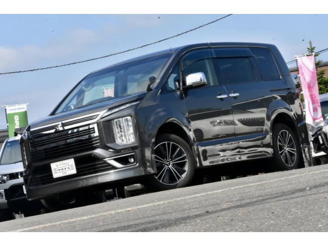 デリカD:5　４WD　アーバンギア　本州仕入　１０インチ純正ナビ　両側パワースライドドア　純正エンスタ　防錆アンダーコート付　ブリジストンスタッドレスタイヤ付