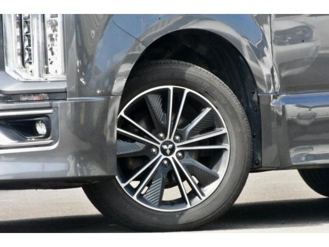 デリカD:5　４WD　アーバンギア　本州仕入　１０インチ純正ナビ　両側パワースライドドア　純正エンスタ　防錆アンダーコート付　ブリジストンスタッドレスタイヤ付