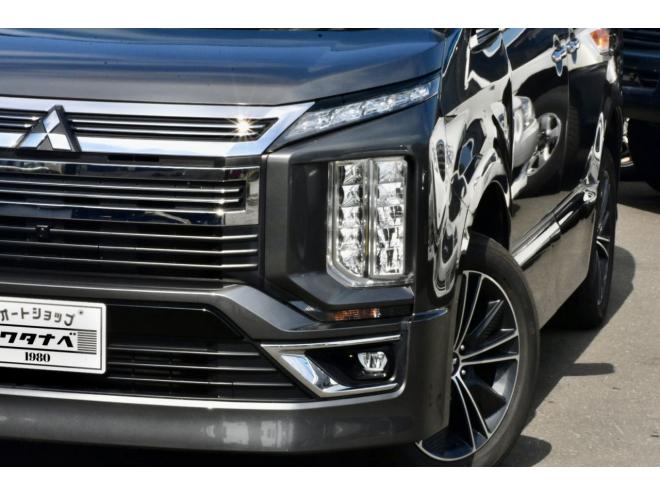 デリカD:5　４WD　アーバンギア　本州仕入　１０インチ純正ナビ　両側パワースライドドア　純正エンスタ　防錆アンダーコート付　ブリジストンスタッドレスタイヤ付