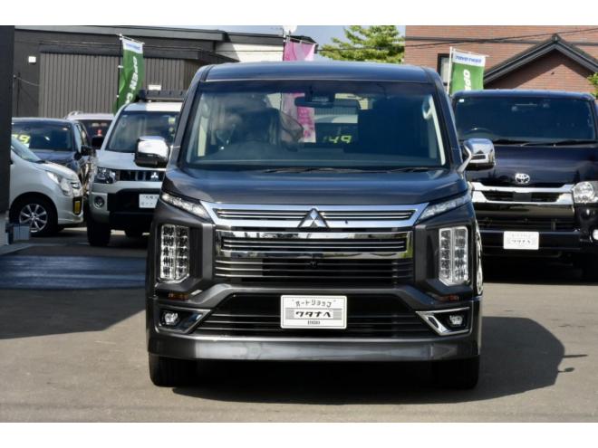 デリカD:5　４WD　アーバンギア　本州仕入　１０インチ純正ナビ　両側パワースライドドア　純正エンスタ　防錆アンダーコート付　ブリジストンスタッドレスタイヤ付