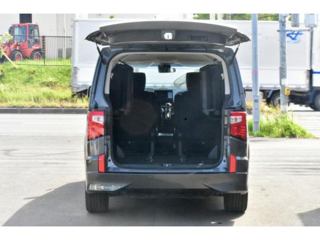 デリカD:5　４WD　アーバンギア　本州仕入　１０インチ純正ナビ　両側パワースライドドア　純正エンスタ　防錆アンダーコート付　ブリジストンスタッドレスタイヤ付