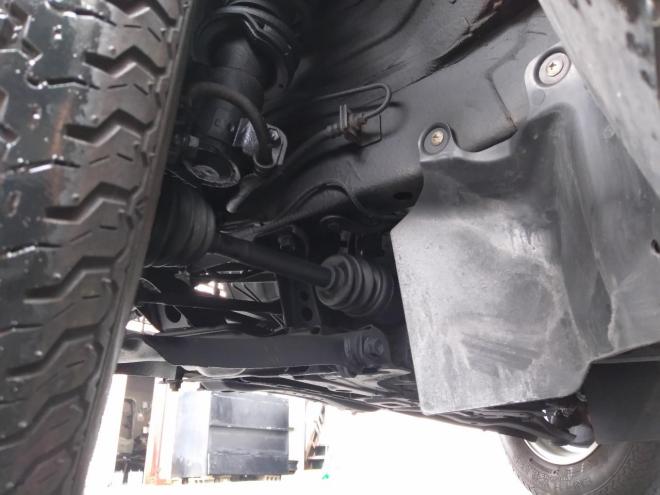 キャリーＫＣエアコン・パワステ パートタイム４ＷＤ　オートマチック　エアコン　パワステ　ＡＢＳ　ナビＴＶ　ブルーツース　夏冬タイヤ付　リモコンスターター　荷台マット　ゲートプロテクター　車検令和１０年７月 4WD 660 2Dr