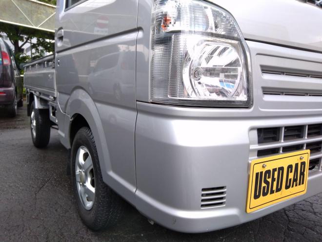 キャリーＫＣエアコン・パワステ パートタイム４ＷＤ　オートマチック　エアコン　パワステ　ＡＢＳ　ナビＴＶ　ブルーツース　夏冬タイヤ付　リモコンスターター　荷台マット　ゲートプロテクター　車検令和１０年７月 4WD 660 2Dr