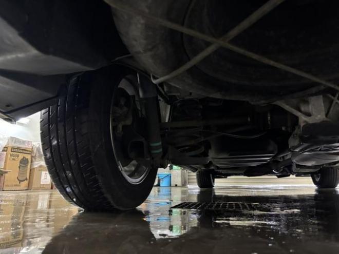 アルファード２４０Ｓ　プライムセレクションⅡ　本州仕入　禁煙車　両側パワースライドドア　パワーバックドア　３０系純正１７インチＡＷ　純正１６ＡＷ＋スタッドレスタイヤ　ストラーダナビ　地デジ　ＤＶＤ再生　バックカメラ　ブラックレザーシートカバー 4WD 2400 5Dr
