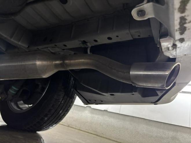 アルファード２４０Ｓ　プライムセレクションⅡ　本州仕入　禁煙車　両側パワースライドドア　パワーバックドア　３０系純正１７インチＡＷ　純正１６ＡＷ＋スタッドレスタイヤ　ストラーダナビ　地デジ　ＤＶＤ再生　バックカメラ　ブラックレザーシートカバー 4WD 2400 5Dr