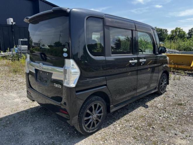 タントカスタムRSトップエディション 4WD 660 5Dr