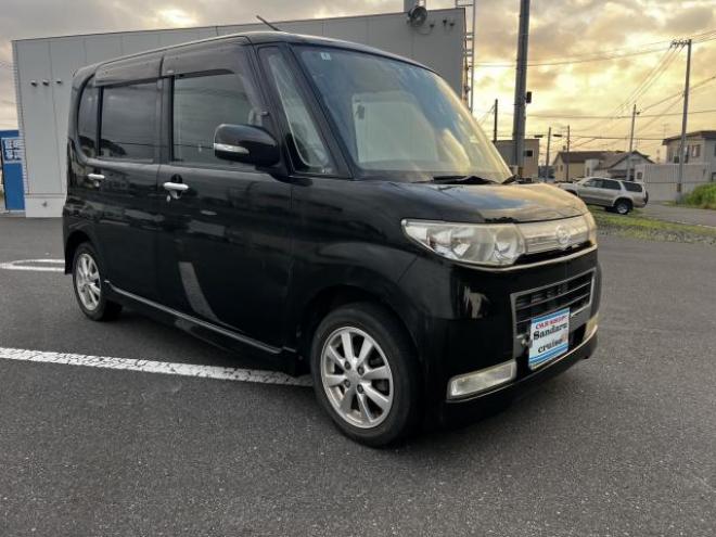 タントカスタムX 4WD 660 5Dr