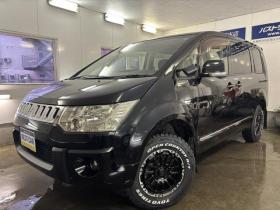 デリカ　Ｄ：５　グレードＭ　本州仕入　ワンオーナー　寒冷地仕様　禁煙車　新品ＶＥＮＥＳ１６インチＡＷ＋新品ＴＯＹＯホワイトレター　新品ＪＡＯＳブラックマッドガード　アルパインリアフリップダウンモニター　Ｂｌｕｅｔｏｏｔｈ 4WD 2500 5Dr