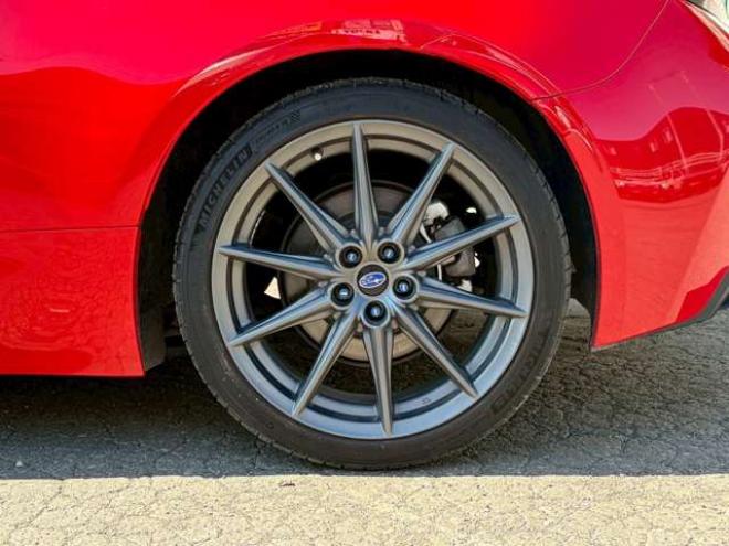 BRZ2.4 S　純正9型ナビTV/バックカメラ/STIフロントタワーバー/STIマフラー/衝突軽減/シートヒーター/LEDヘッドライト/ドライブレコーダー/ 2WD 2400