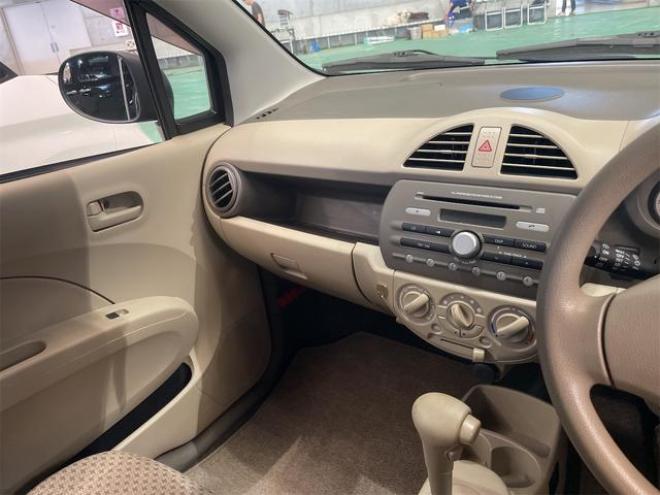 アルトＦ　４ＷＤ　シートヒーター　ＡＴ　盗難防止システム　ＡＢＳ　ＣＤ　衝突安全ボディ　エアコン　パワーステアリング　パワーウィンドウ（北海道） 4WD 660 5Dr
