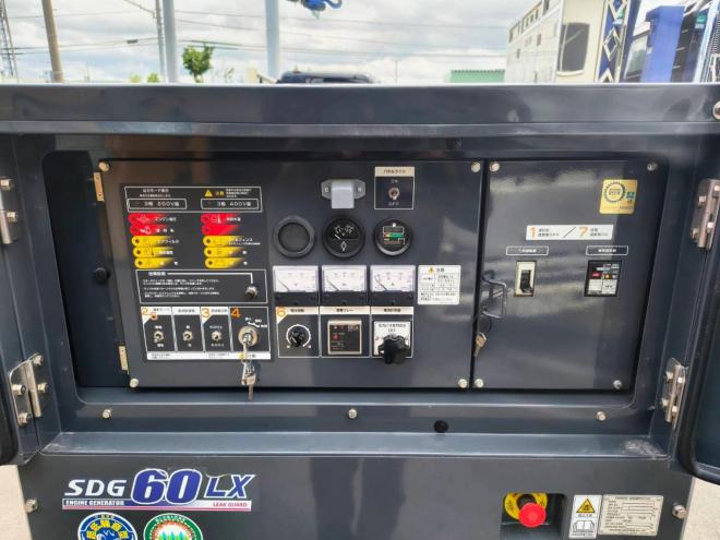 発電機北越エアマン　中古　SDG60LXR-5B1　エンジン発電機　