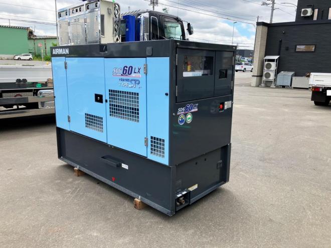 発電機北越エアマン　中古　SDG60LXR-5B1　エンジン発電機　