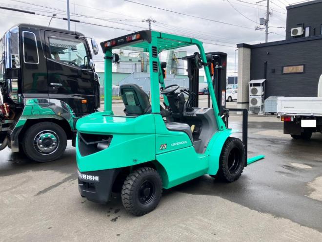 フォークリフト三菱　中古　FDE25T　建機