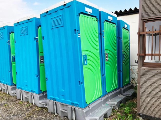 仮設トイレ中古　簡易水洗トイレ　シングル　