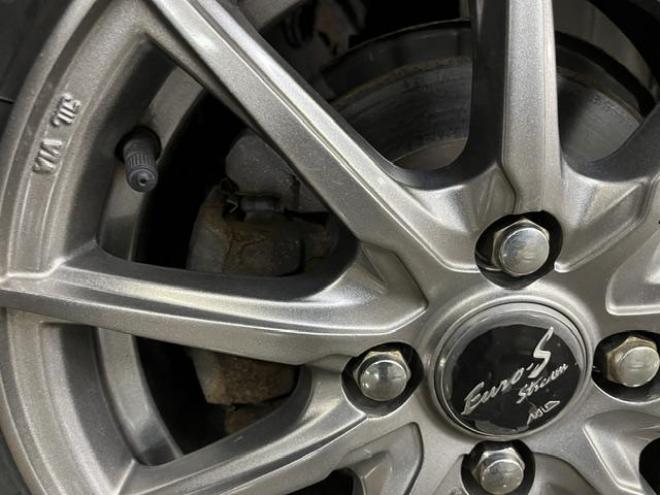 パッソ１．０Ｘ　Ｌパッケージ　キリリ　寒冷地仕様　禁煙車　純正ＳＤナビ　地デジ　Ｂｌｕｅｔｏｏｔｈオーディオ　バックカメラ　スマートキー　エンジンスターター　ＨＩＤヘッドライト　社外１４インチＡＷ　社外１３ＡＷ＋スタッドレスタイヤ付 4WD 1000 5Dr