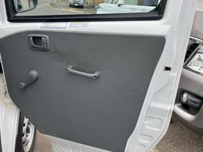 ミニキャブトラック Ｖタイプ　４ＷＤ　オートマ　エアコン（北海道） 4WD 660 2Dr