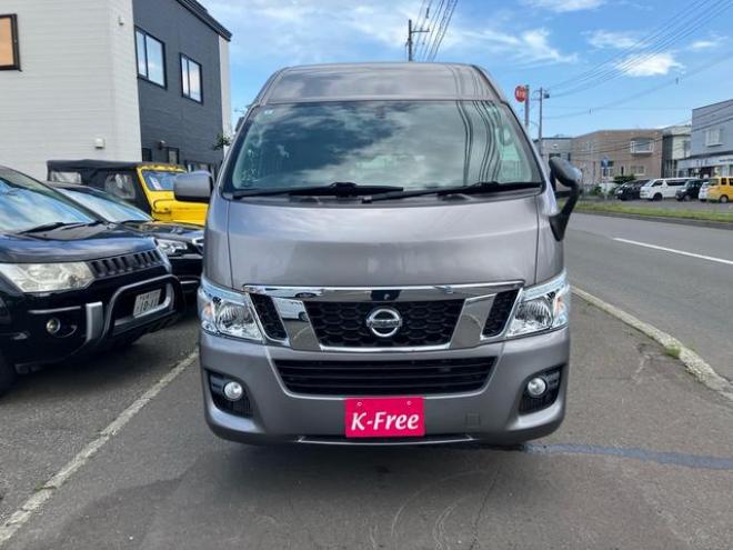 キャラバンバンNV350 スーパーロングＤＸターボ　４ＷＤ　ロングハイルーフ標準仕様　キーレス　ＴＶ付ナビ　Ｂｌｕｅｔｏｏｔｈ　エンジンスターター（北海道） 4WD 2500(D) 4Dr