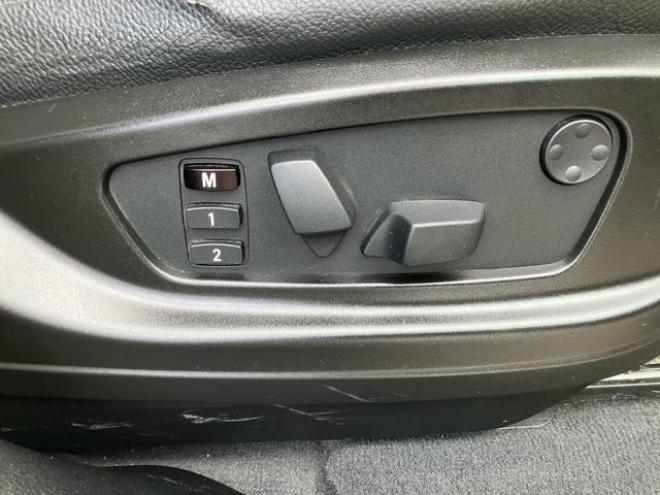 BMWＸ６ ｘＤｒｉｖｅ　３５ｉ　４ＷＤ　社外アルミ　バックカメラ　サンルーフ　ツインターボ（北海道） 4WD 3000 5Dr