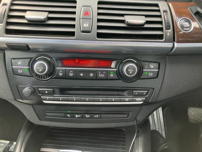 BMWＸ６ ｘＤｒｉｖｅ　３５ｉ　４ＷＤ　社外アルミ　バックカメラ　サンルーフ　ツインターボ（北海道） 4WD 3000 5Dr