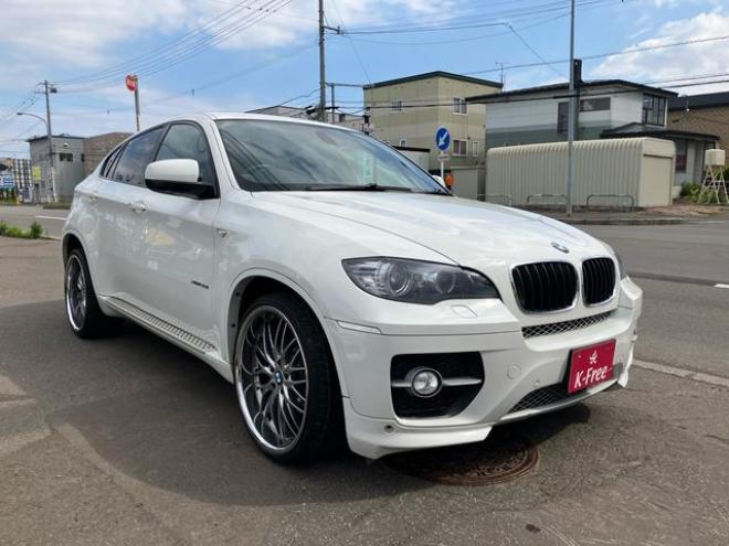 BMWＸ６ ｘＤｒｉｖｅ　３５ｉ　４ＷＤ　社外アルミ　バックカメラ　サンルーフ　ツインターボ（北海道） 4WD 3000 5Dr
