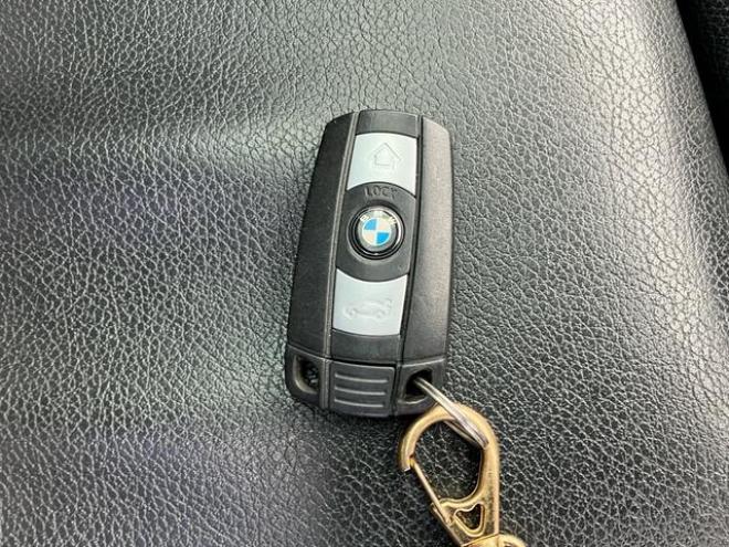 BMWＸ６ ｘＤｒｉｖｅ　３５ｉ　４ＷＤ　社外アルミ　バックカメラ　サンルーフ　ツインターボ（北海道） 4WD 3000 5Dr