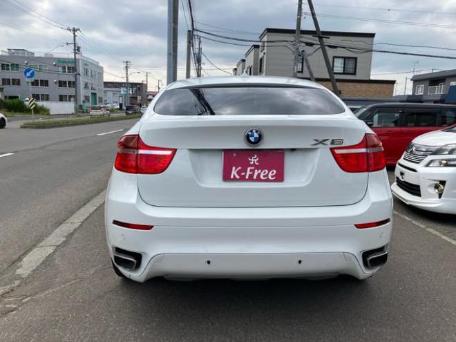 BMWＸ６ ｘＤｒｉｖｅ　３５ｉ　４ＷＤ　社外アルミ　バックカメラ　サンルーフ　ツインターボ（北海道） 4WD 3000 5Dr